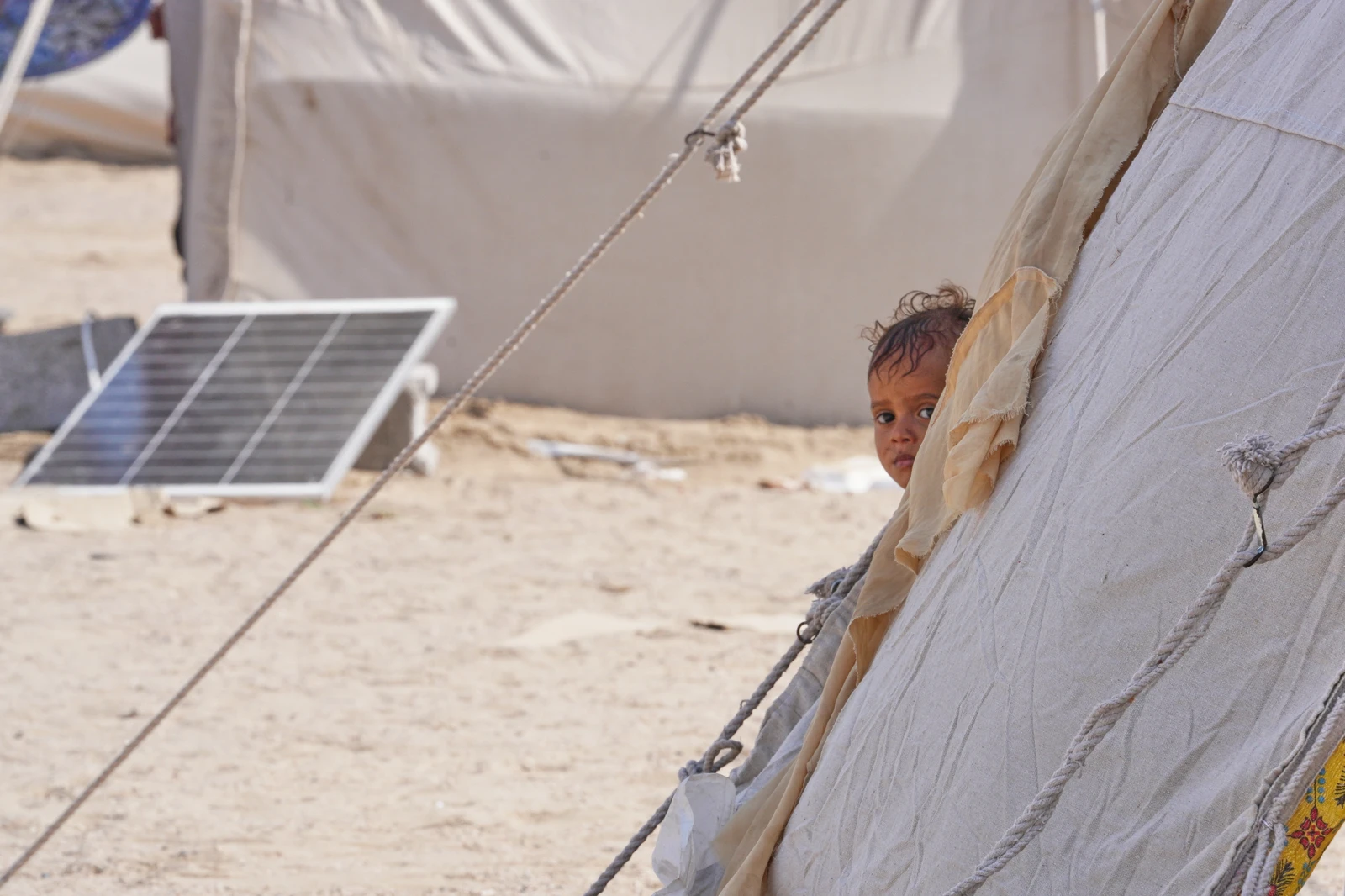 Ataque israelense mata palestino em Khan Younis