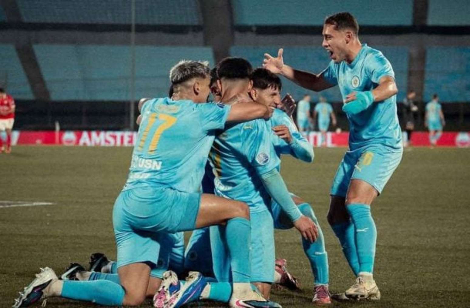 Mesmo sem grande apresenta&ccedil;&atilde;o, time da casa foi para o intervalo na vantagem &ndash;