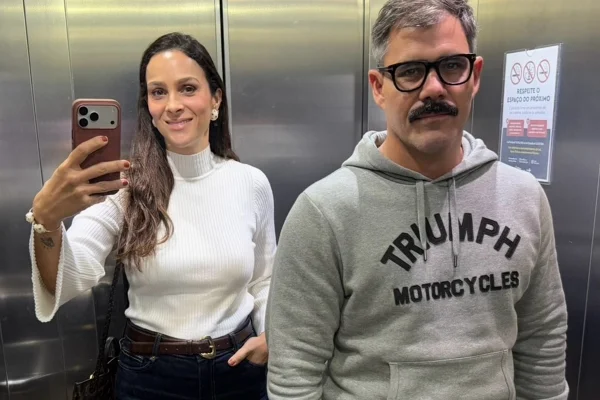 Letícia Cazarré esclarece idade e diz que gravidez do 7º filho foi natural - destaque galeria