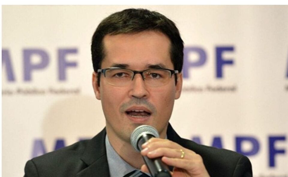 TRE-PR determina que Dallagnol desative conta no Instagram ou retire post de campanha