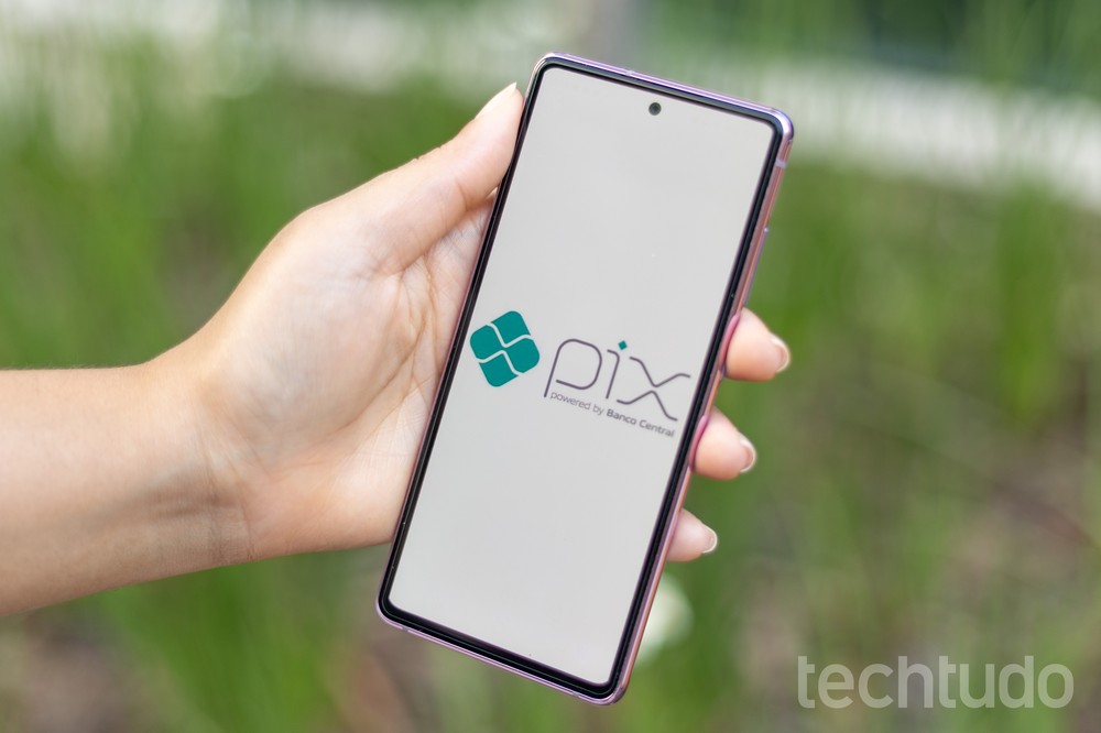 Banco Central e BCE estudam conexão entre Pix e TIPS — Foto: Mariana Saguias/TechTudo
